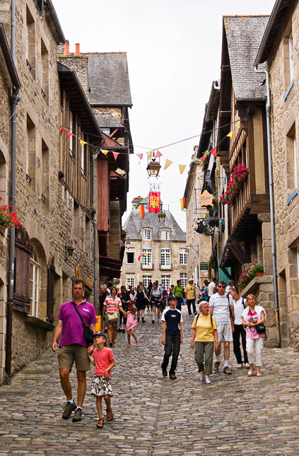 Dinan